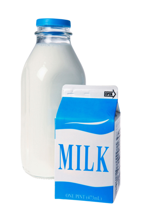 包装乳制品PNG透明图，高清装饰元素，设计素材免费下载