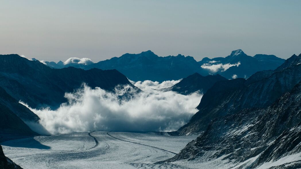 山脉雪云岩石风光，绝美4K壁纸，3840x2160高清大图下载