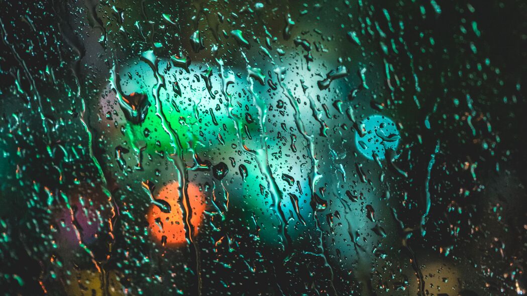 雨滴湿润玻璃，朦胧灯光散焦，绝美4K高清壁纸3840x2160下载
