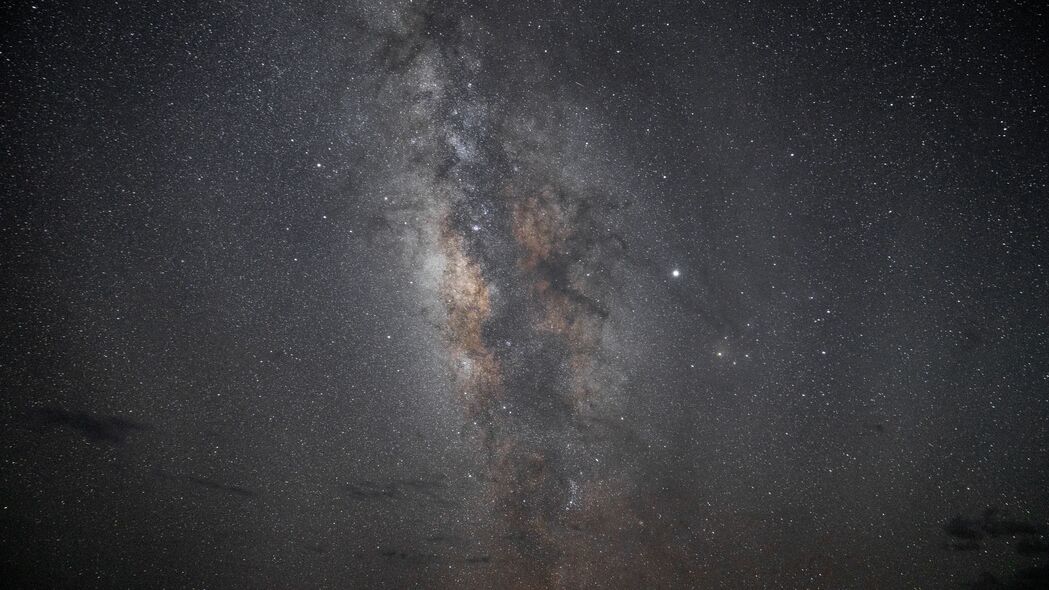 星空银河之夜，绝美4K高清壁纸，3840x2160分辨率，畅享夜晚天空星星之美