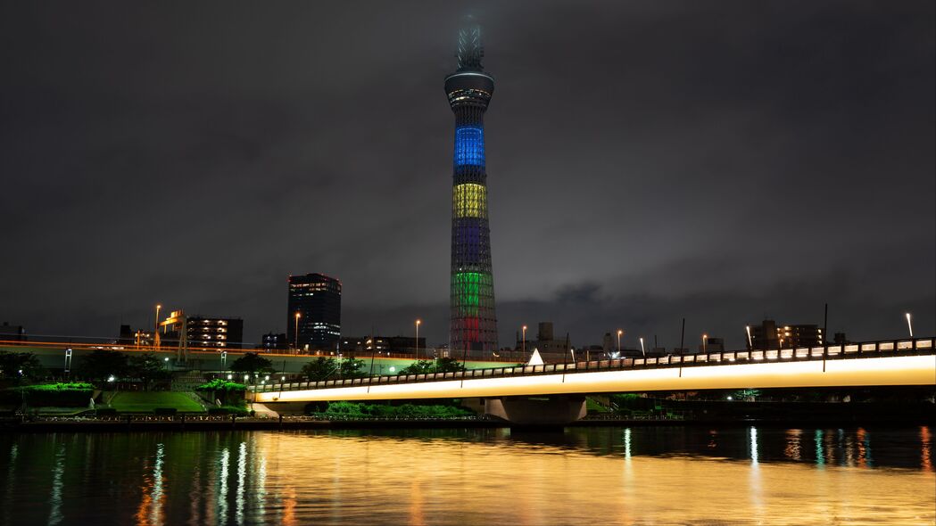 塔与夜城建筑，绝美灯光4K壁纸，3840x2160高清背景图片下载
