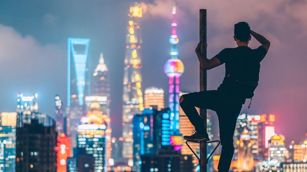 人夜城建筑景观，4K高清壁纸概览，灯光视图，3840x2160壁纸下载