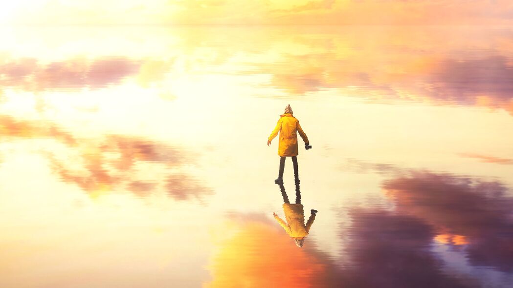 水云幻境，人映水中，幻梦云影，超高清4K壁纸3840x2160免费下载