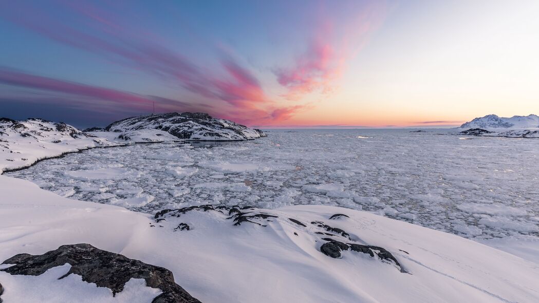 北方海岸冰雪冻结风景，高清4K壁纸（3840x2160），岩石海洋美景尽在眼前