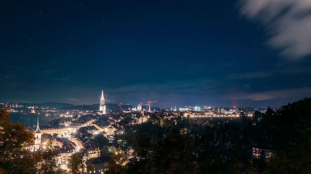夜城璀璨星空，鸟瞰城市灯光秀，高清4K风景壁纸3840x2160免费下载