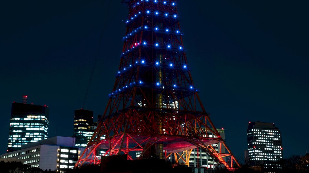 塔映夜城，东京建筑璀璨灯光，4K高清壁纸3840x2160免费下载