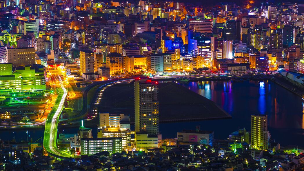 夜城璀璨，日本城市灯光鸟瞰图4K高清壁纸（3840x2160）免费下载
