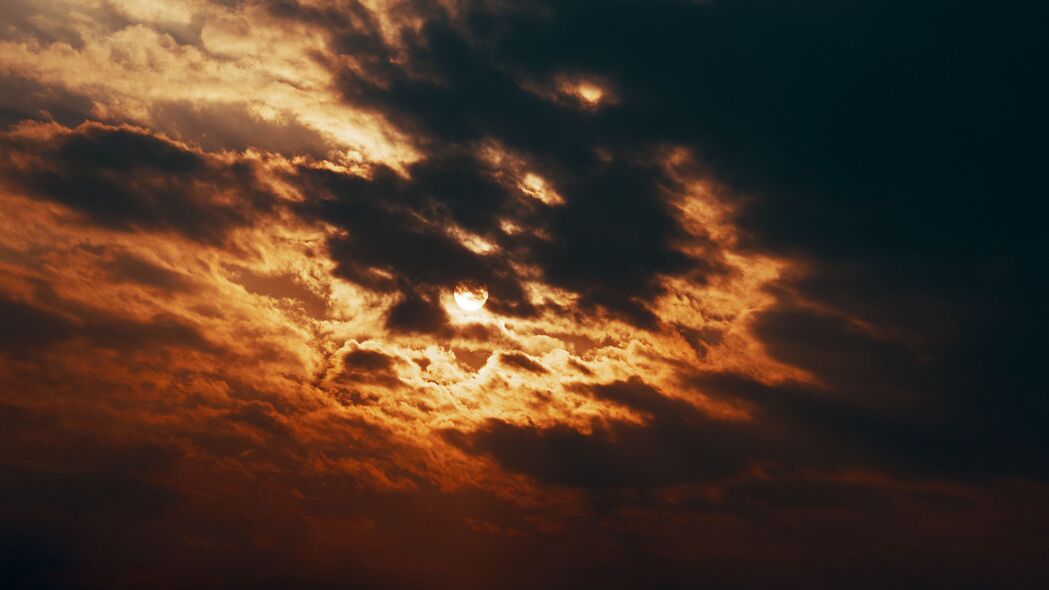天空之韵，云舞太阳，隐藏日落的惊艳4K壁纸，高清3840x2160背景图片下载