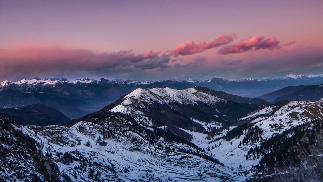 山脉星空之夜，雪覆白云石，意大利风光4K壁纸（3840x2160高清下载）
