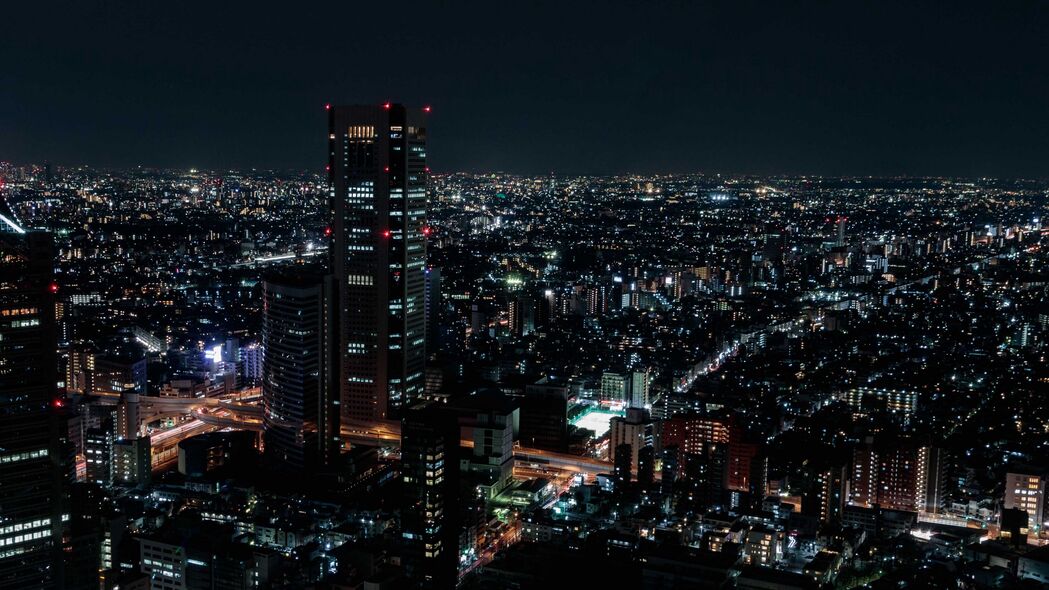 夜城天际线鸟瞰，璀璨灯光4K壁纸，高清概览3840x2160免费下载