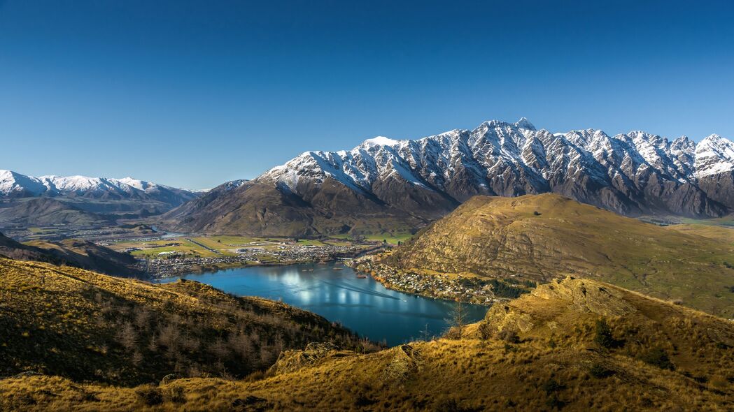 探索新西兰皇后镇，绝美湖景、山脉、山麓与山脊，4K超高清3840x2160壁纸下载