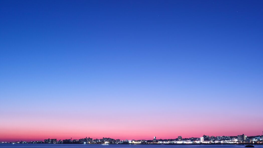 全景日本城市灯光夜景，绝美天空4K壁纸，高清3840x2160下载