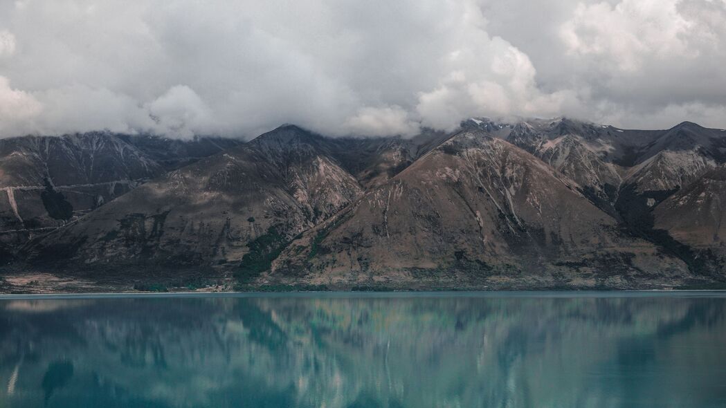 新西兰山湖云景OHAU 4K高清壁纸 3840x2160 风景图片下载