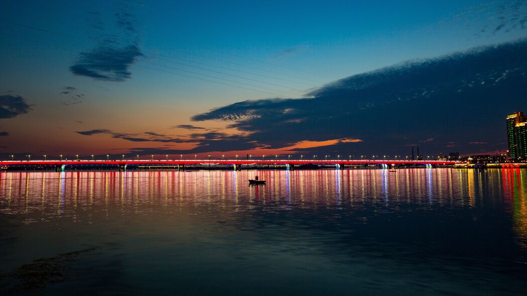 夜城桥船海景，超高清4K壁纸 3840x2160，一键下载绝美风景图片