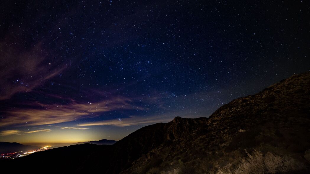 星空山脉之美，夜间星星闪耀4K壁纸，3840x2160高清风景图片下载