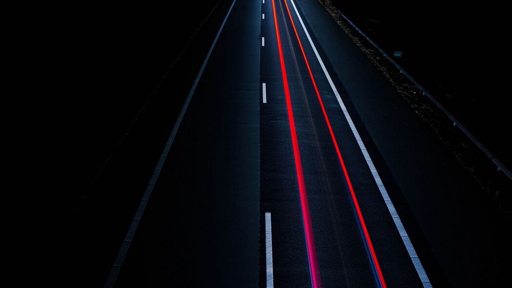 道路光线线条标记，绝美4K壁纸，3840x2160超清背景图片，一键下载！