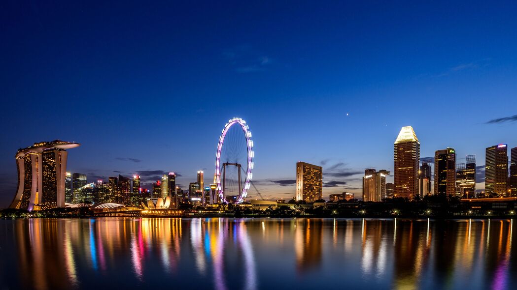 摩天轮夜城摩天大楼，海洋与海滩美景，高清4K壁纸下载（3840x2160）