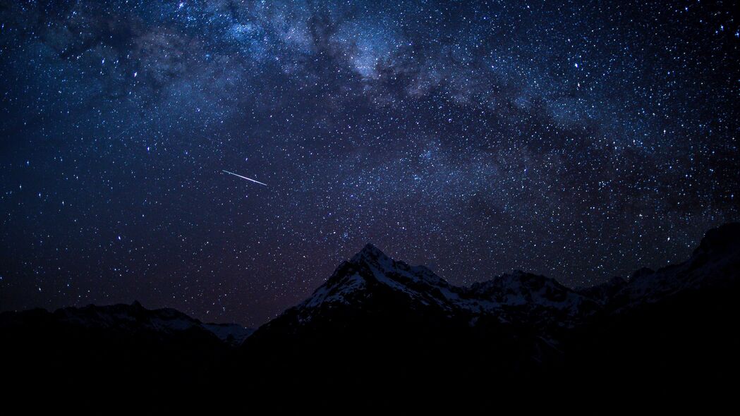 星空之夜，山脉美景4K壁纸，3840x2160超高清下载