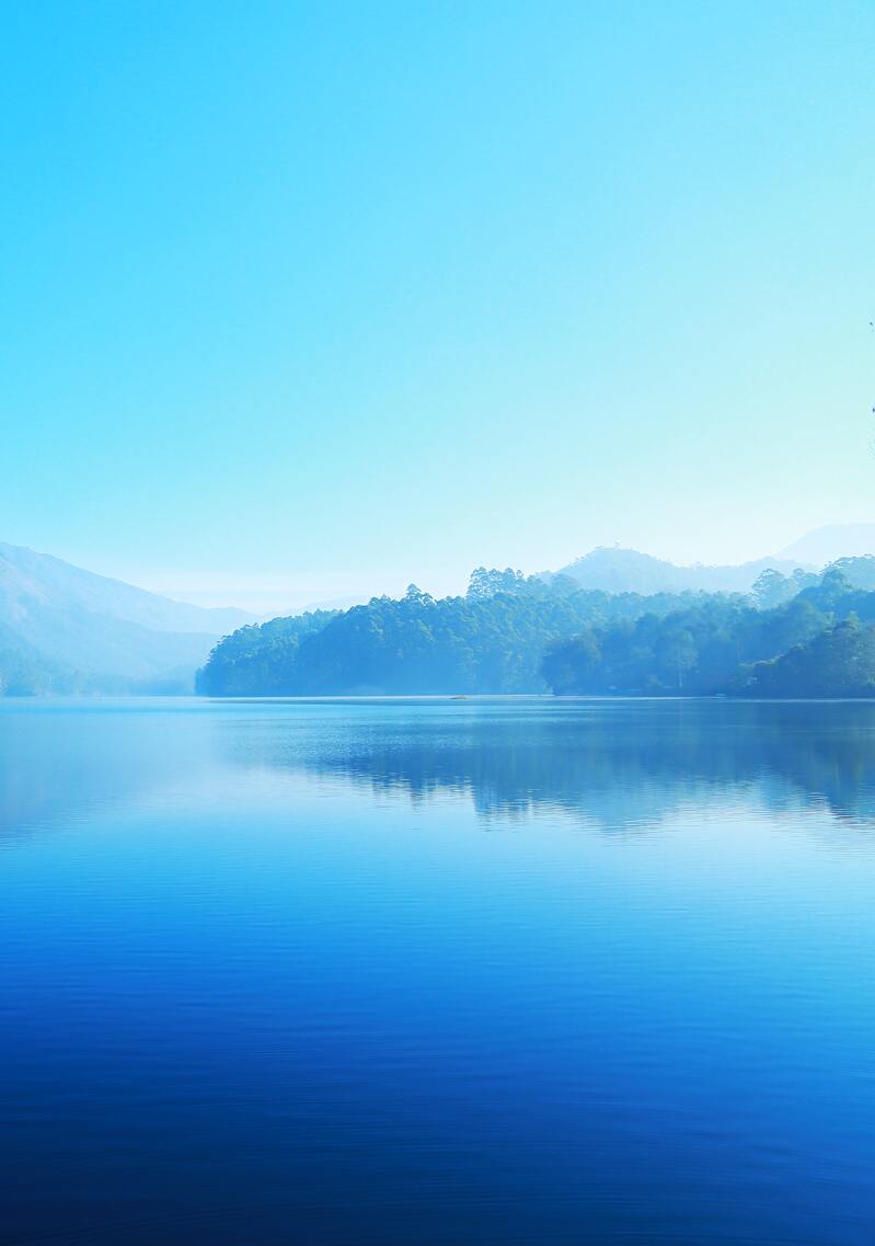 蓝色山水倒影高清JPG图片摄影素材，风景PSD设计下载