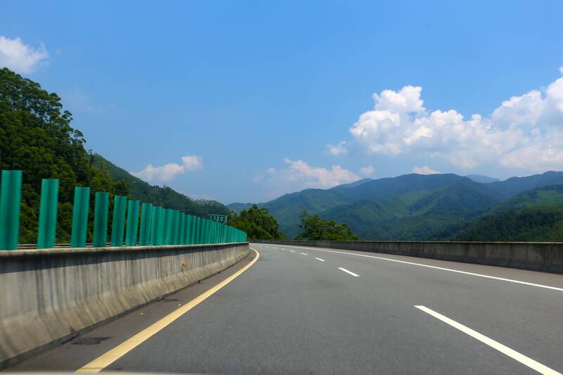 晴天高速公路美景JPG图片/PSD设计素材高清下载