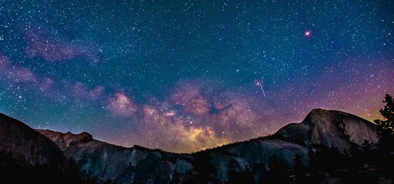 星空山脉背景图，高清JPG摄影素材，风景设计免费下载