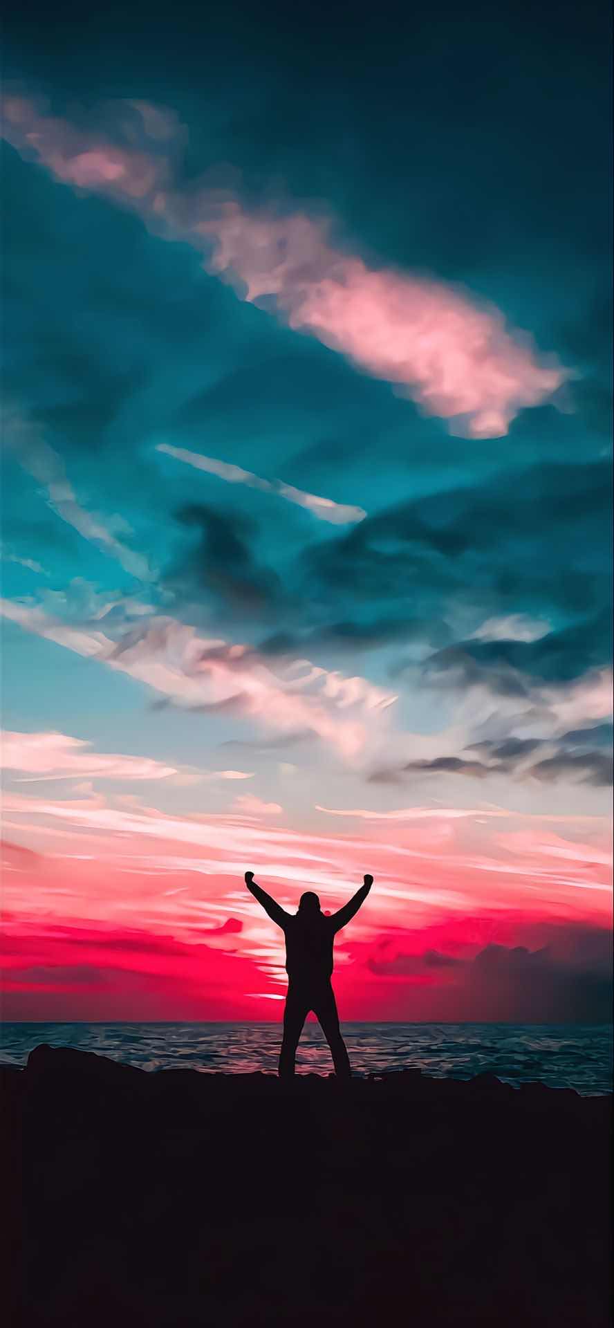 4K高清壁纸，彩色天空下，高举双手人的剪影，3552x7680超清下载