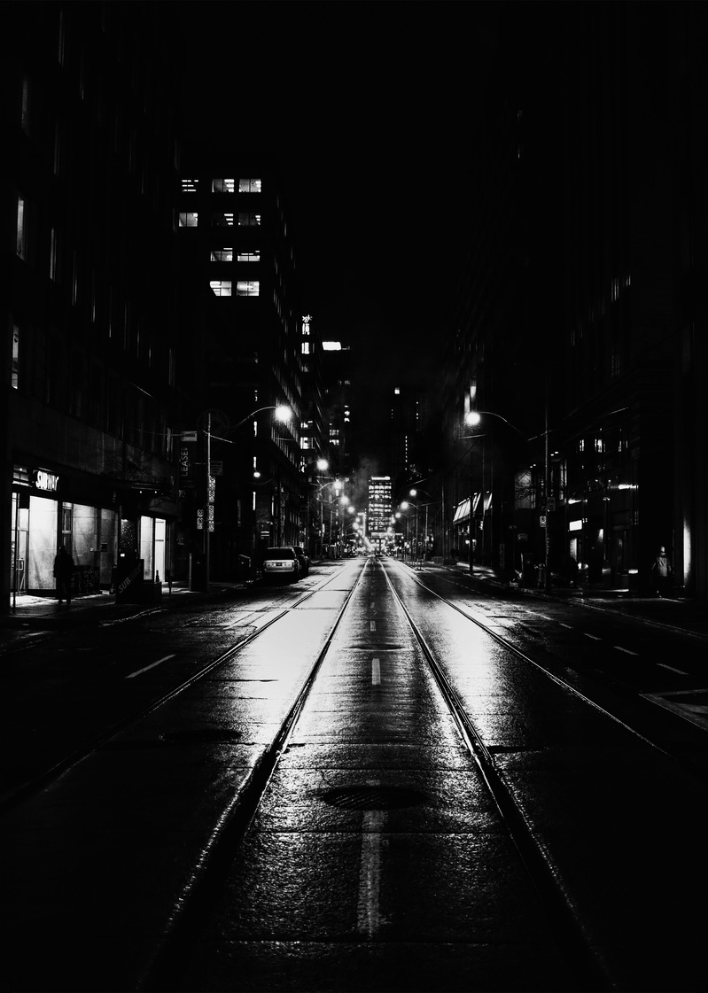高清夜晚街道背景模板JPG，另类图片设计素材免费下载