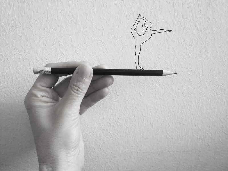 高清创意铅笔素描背景素材，另类JPG图片设计资源，一键下载！