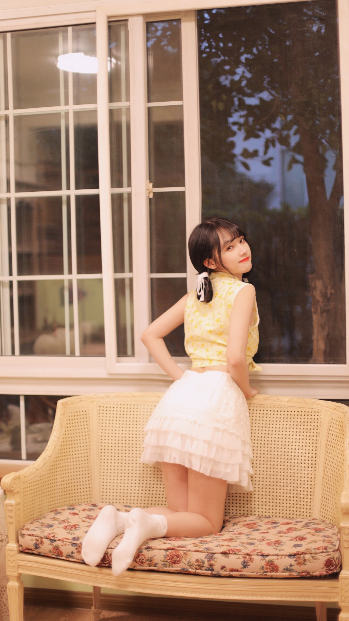 SNH48宋昕冉绝美高清4K手机壁纸，2160x3840分辨率，免费下载