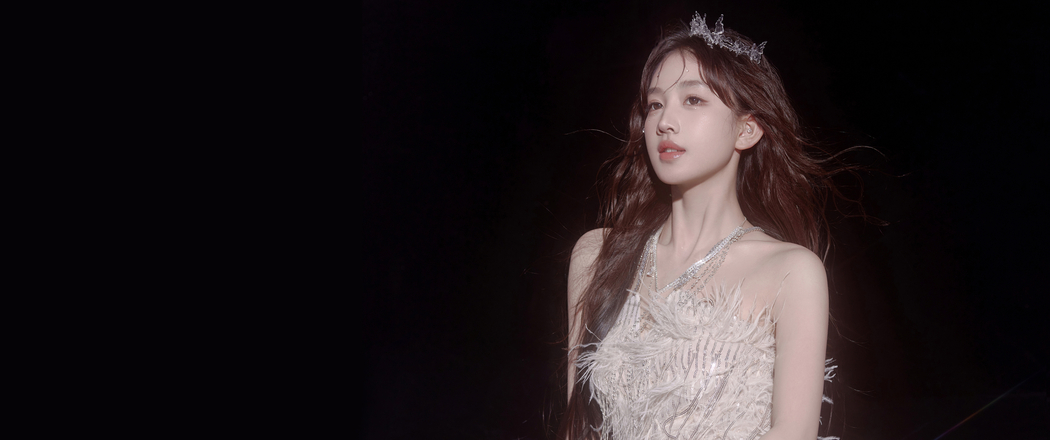 黄玉瑶超高清3440x1440美女带鱼屏壁纸下载