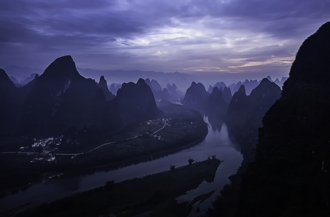 桂林阳朔漓江风光4K高清壁纸图片下载（2048x1348）