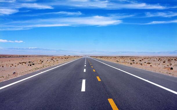蓝天白云公路远景PNG透明背景风景图片素材下载