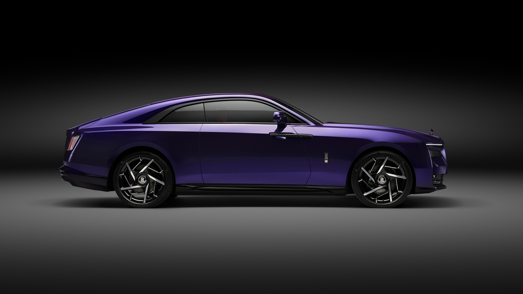 2025劳斯莱斯闪灵Black Badge Spectre 4K高清壁纸下载（3840x2160）