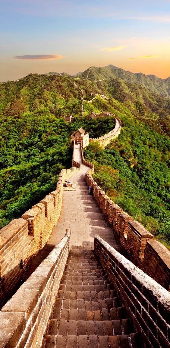 高山长城PNG透明背景风景图片素材下载