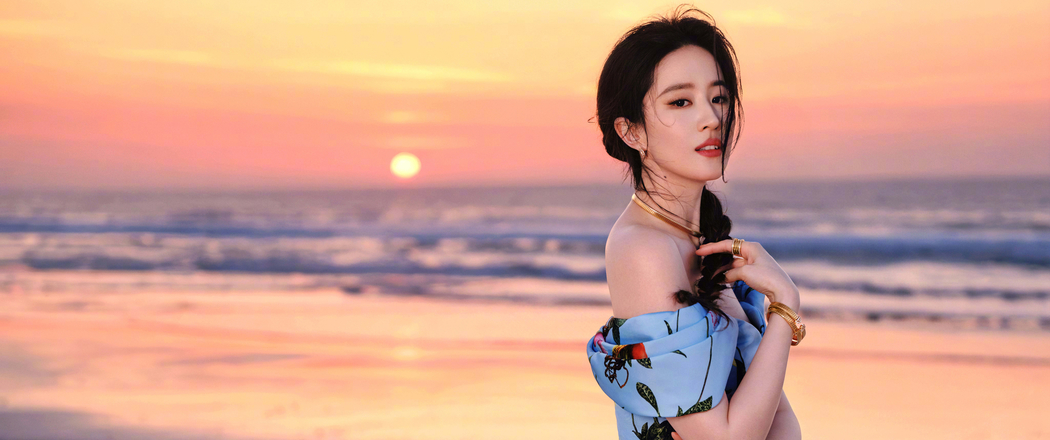 刘亦菲海边唯美4K壁纸，3440x1440带鱼屏高清美女图片下载