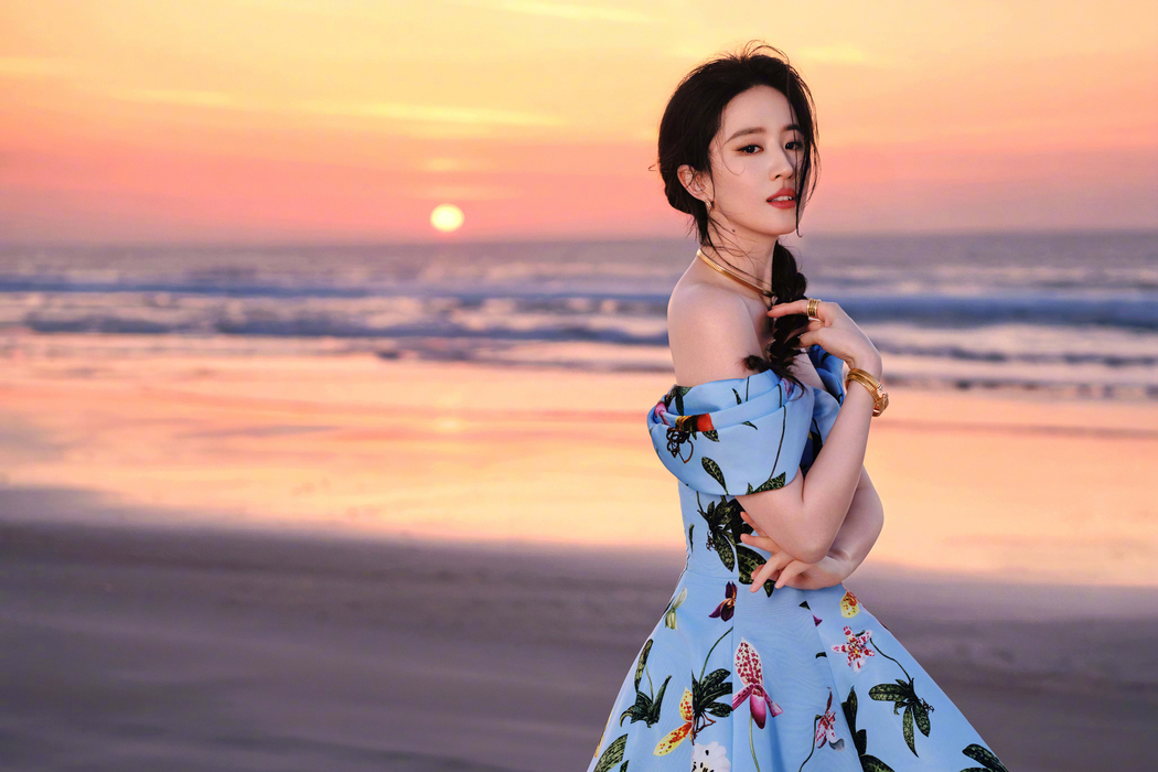 刘亦菲海边唯美超高清壁纸 3000x2000 适配平板笔记本