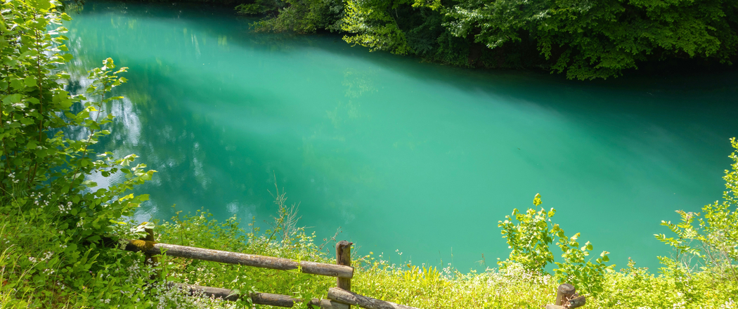 夏日青山绿水4K带鱼屏高清壁纸3440x1440下载