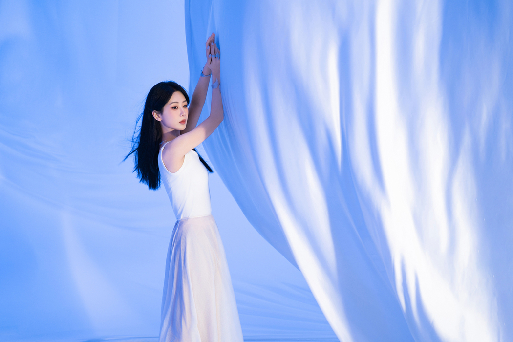 杨紫，淡雅梦境4K超清美女壁纸，3840x2560高清下载