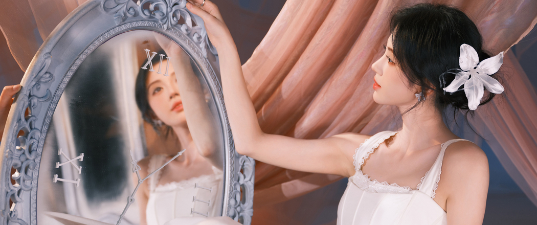 鞠婧祎白色裙装4K高清壁纸，3440x1440带鱼屏优雅美女图片下载