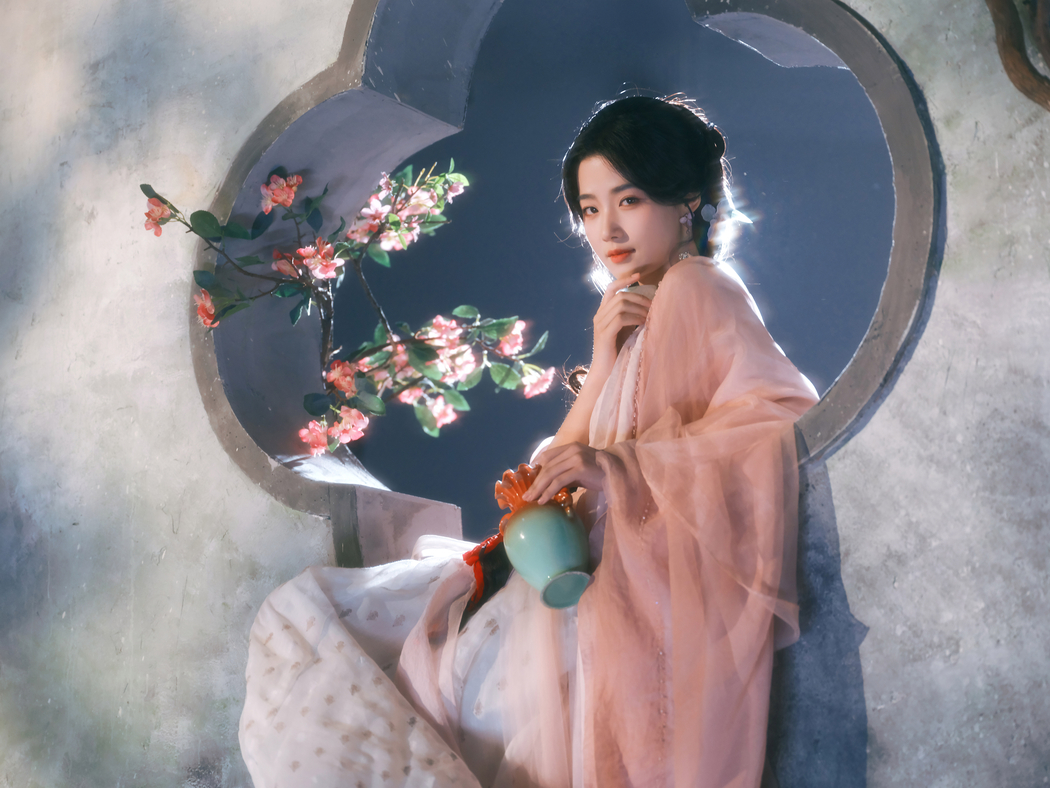 卢昱晓绝美古风4K高清壁纸，3840x2880精致下载
