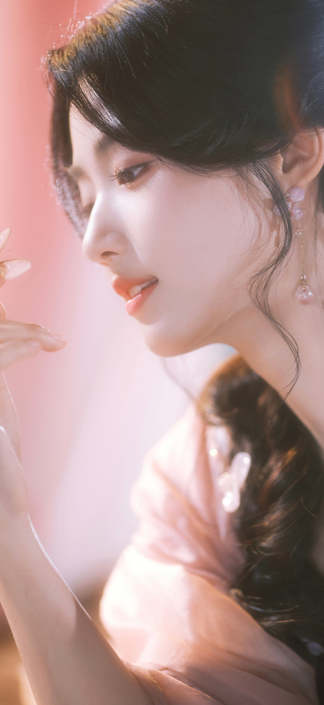 卢昱晓超清4K手机壁纸（1767x3840）高清下载