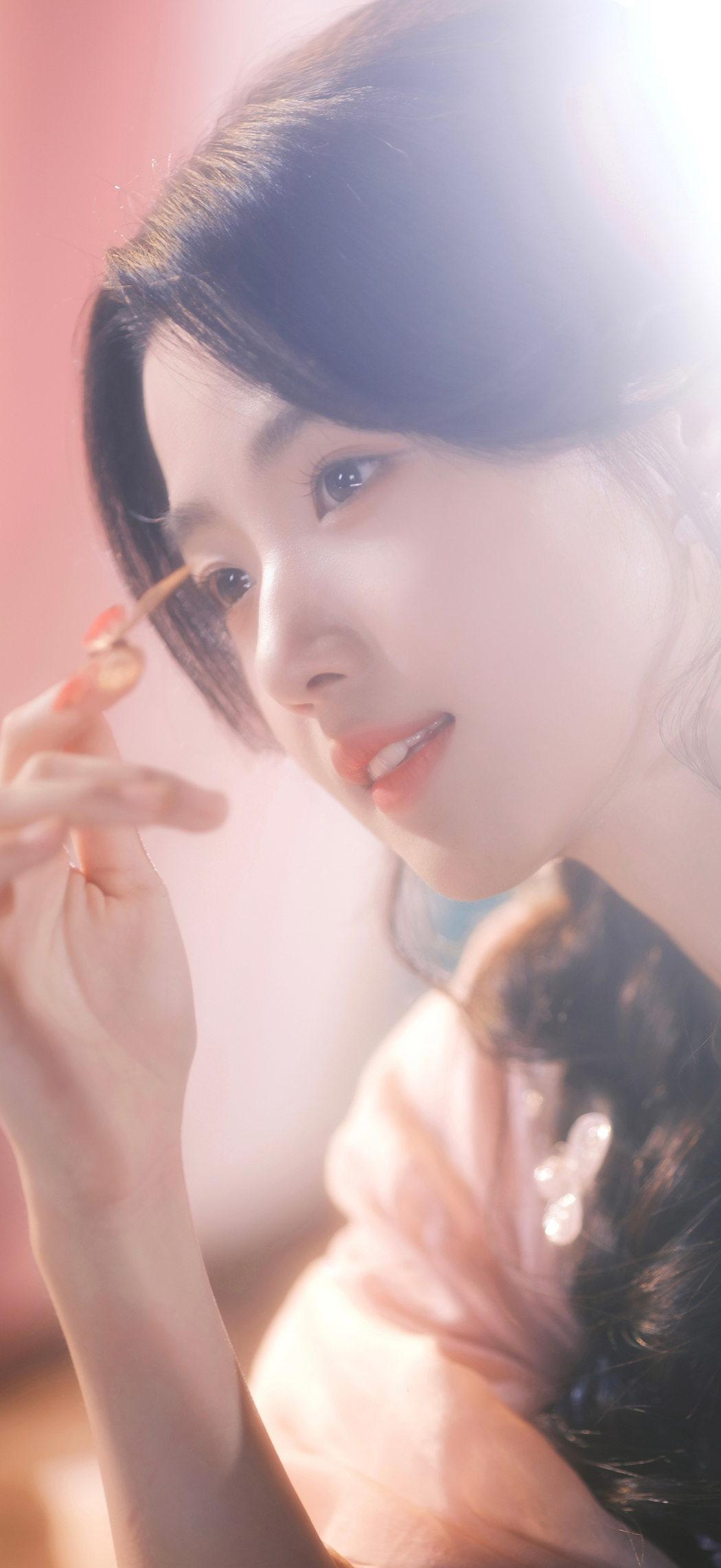 卢昱晓养眼美图，4K竖屏高清手机壁纸1767x3840下载
