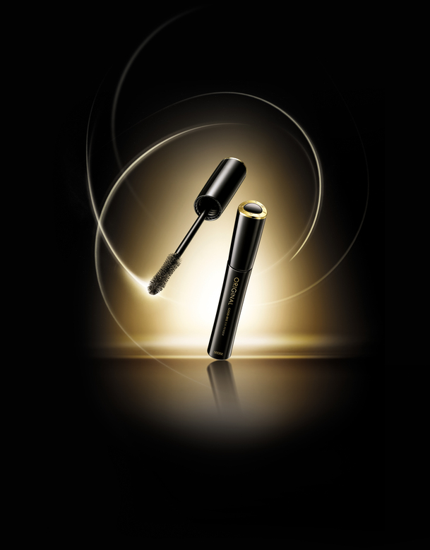 高清透明眼霜笔海报背景PNG图及设计素材免费下载