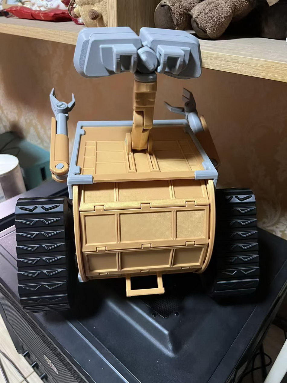 3D打印项目：可动瓦力（纸巾盒）打印拼装完成