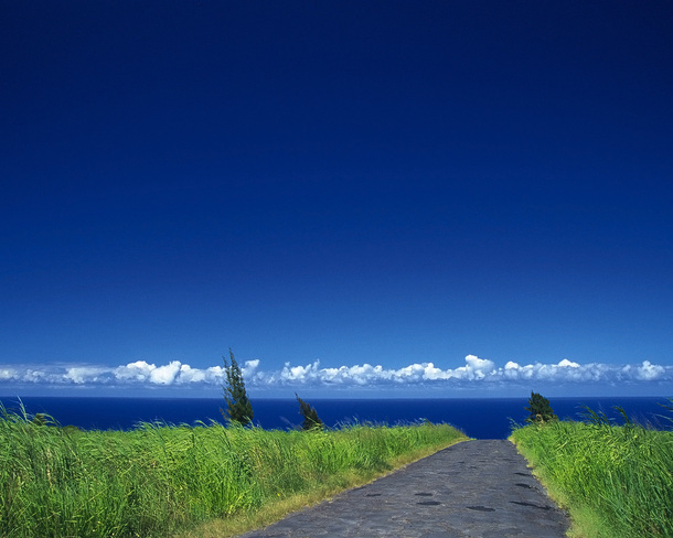蔚蓝色天空海高清PNG透明背景摄影风景设计素材免费下载