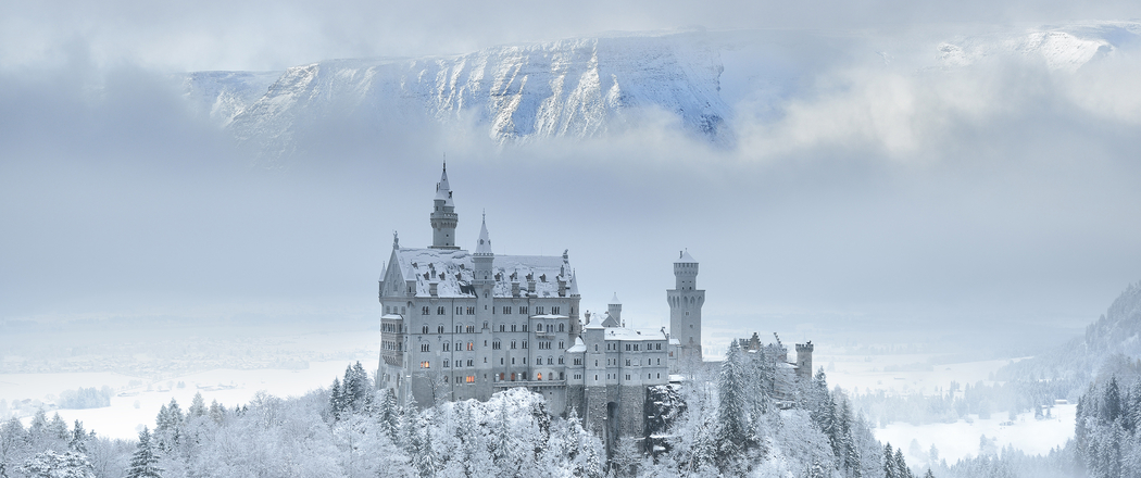 新天鹅堡雪景3440x1440 4K高清带鱼屏风景壁纸免费下载