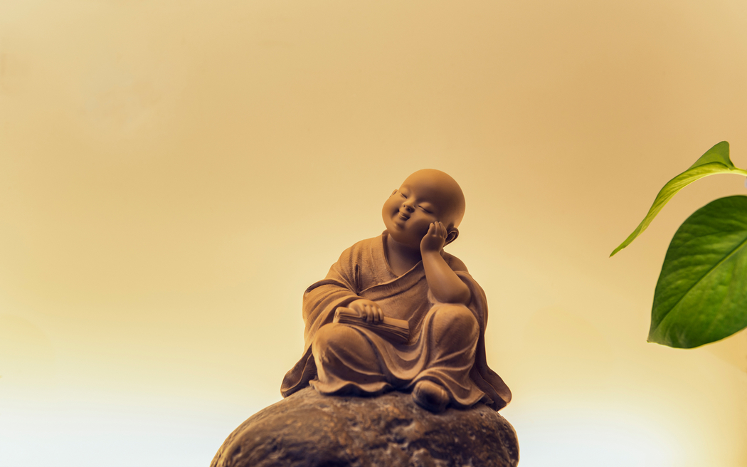 思考小和尚3K高清横屏车机壁纸3200x2000 免费下载