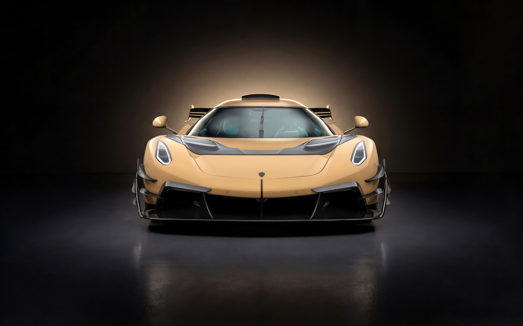 柯尼塞格Koenigsegg Jesko黄色跑车4K高清壁纸3840x2400免费下载
