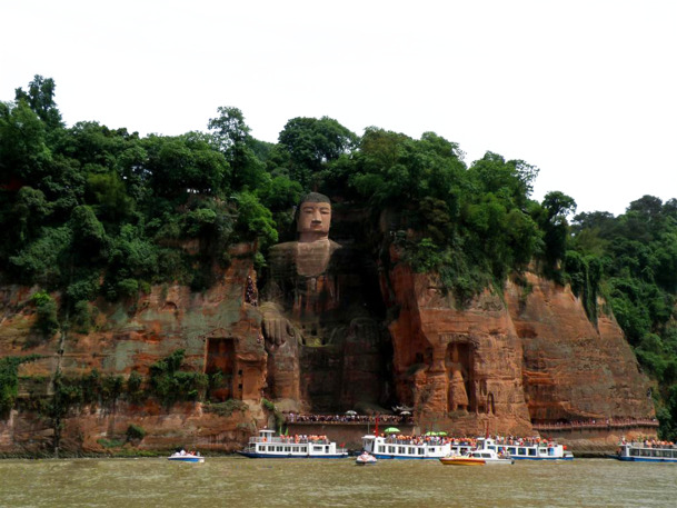 四川乐山大佛高清PNG透明背景摄影风景设计素材免费下载