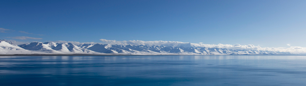 纳木错湖风景5120x1440超高清双屏壁纸免费下载